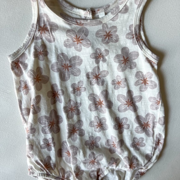 Rylee + Cru Other - Rylee + Cru Hibiscus Bubble Onesie